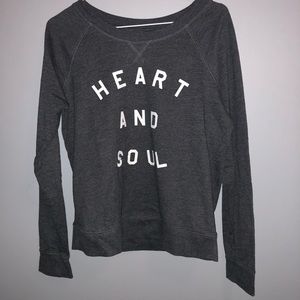 Old Navy grey sweatshirt
